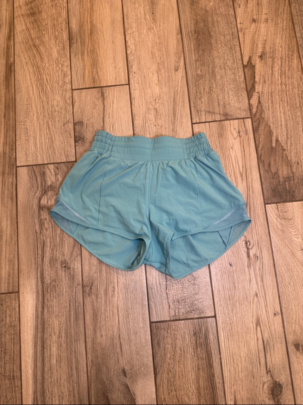 Lululemon Hottie Hot HR 2.5 inch inseam